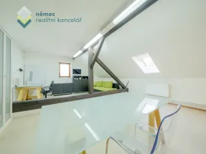 Pronájem kanceláře, Praha - Holešovice, Dělnická, 44 m2