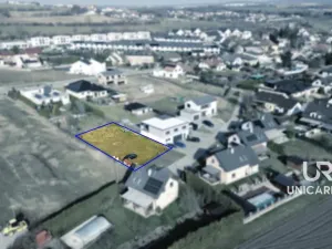 Prodej pozemku, Holubice, 703 m2