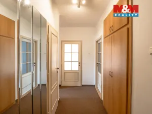 Pronájem bytu 3+1, Benešov, Na Tržišti, 74 m2