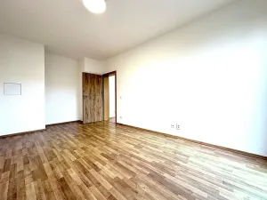 Pronájem bytu 2+kk, Praha - Holešovice, Varhulíkové, 53 m2