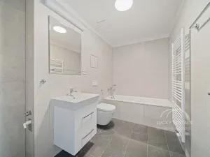 Pronájem bytu 1+kk, Praha - Chodov, Líbalova, 32 m2