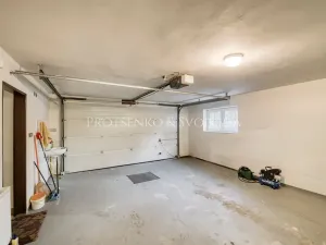 Prodej rodinného domu, Psáry, Pod Vápenkou, 314 m2