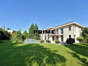 Pronájem vily, Praha - Nebušice, Spojová, 560 m2