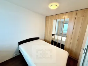 Pronájem bytu 2+kk, Praha - Horní Počernice, Pavlišovská, 56 m2