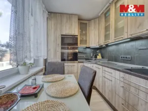 Prodej bytu 3+1, Horní Bříza, Tovární, 69 m2