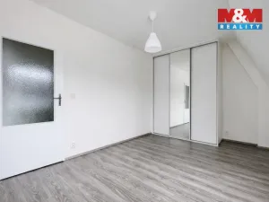 Pronájem bytu 2+kk, Praha - Kyje, Lipnická, 38 m2