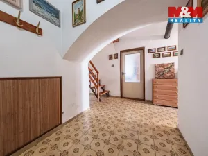 Prodej rodinného domu, Jankov - Holašovice, 250 m2