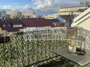 Pronájem bytu 2+1, České Budějovice, tř. 28. října, 62 m2