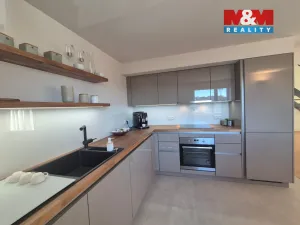 Pronájem bytu 3+kk, Beroun - Beroun-Město, Nad Paloučkem, 109 m2