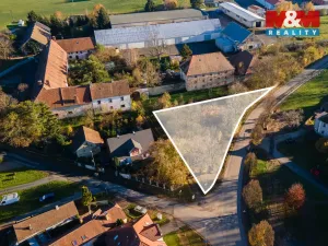 Prodej zahrady, Úhřetice, 981 m2