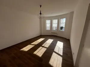 Pronájem bytu 2+1, Liberec, Raisova, 68 m2