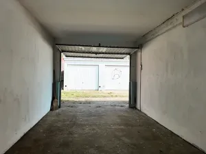 Pronájem garáže, Písek, Za Šarlákem, 21 m2