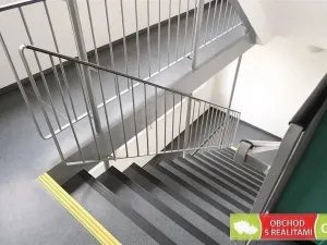 Pronájem bytu 2+kk, Praha, Pujmanové, 40 m2