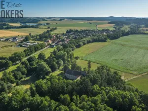 Prodej komerční, Buzice, 1800 m2