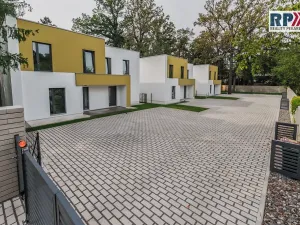Prodej vily, Praha - Klánovice, U trativodu, 146 m2