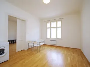 Pronájem bytu 2+kk, Praha - Žižkov, Kubelíkova, 46 m2