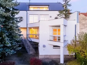 Prodej ubytování, Křižanov, Benešovo náměstí, 530 m2