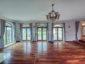 Prodej rodinného domu, Klínec, 345 m2