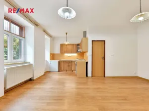 Pronájem bytu 2+kk, Plzeň, Na Belánce, 62 m2