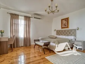 Prodej vily, Rijeka Reževići, Černá Hora, 400 m2