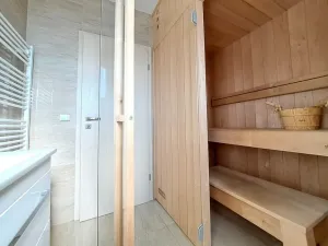 Prodej rodinného domu, Doubravy, 190 m2