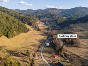 Prodej rodinného domu, Karolinka, 151 m2