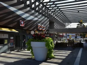 Pronájem obchodního prostoru, Strakonice, Bezděkovská, 111 m2