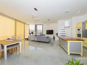 Pronájem bytu 3+kk, Horoušany - Horoušánky, Hlavní, 129 m2