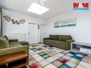 Prodej bytu 3+kk, Horoměřice, Karla IV., 76 m2