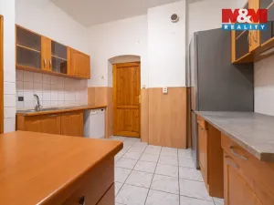 Prodej bytu 4+1, Nový Bor - Arnultovice, Gen. Svobody, 97 m2