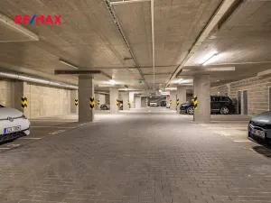 Prodej bytu 1+kk, Praha - Ruzyně, Stočesova, 30 m2