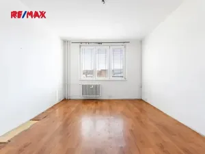 Prodej bytu 2+1, Hostomice, Školní náměstí, 55 m2