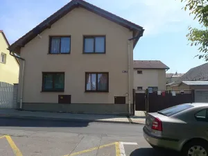 Pronájem bytu 1+kk, Říčany, Smetanova, 27 m2
