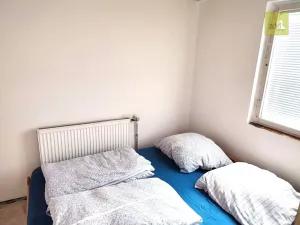 Pronájem bytu 2+kk, Praha - Běchovice, Na spáleništi, 29 m2