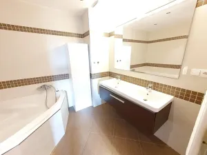 Pronájem bytu 4+1, Praha - Zličín, Sazovická, 111 m2