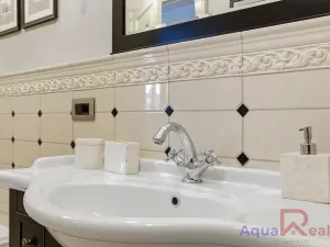 Prodej bytu 2+kk, Karlovy Vary, Svahová, 69 m2