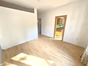 Prodej bytu 2+1, Trutnov, Marie Pujmanové, 50 m2