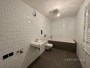 Prodej kanceláře, Praha - Vysočany, Kolbenova, 69 m2