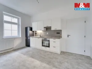 Pronájem bytu 2+kk, Plzeň - Doudlevce, Šípková, 47 m2