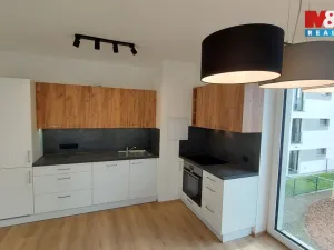 Pronájem bytu 2+kk, Dobřany, Hornická, 51 m2