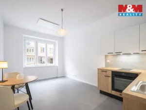 Pronájem bytu 2+kk, Praha - Vršovice, Sámova, 48 m2
