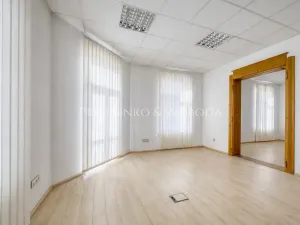 Prodej kanceláře, Mělník, Českolipská, 418 m2