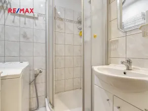 Prodej bytu 2+1, Karlovy Vary, I. P. Pavlova, 54 m2