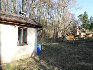 Pronájem chaty, Slaný, 16 m2