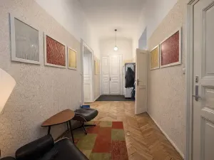 Pronájem kanceláře, Praha - Nové Město, Bolzanova, 22 m2