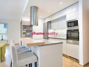 Pronájem bytu 3+kk, Olomouc, Eduarda Hamburgera, 81 m2