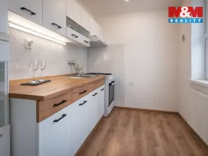 Pronájem bytu 1+kk, Sezemice, Spojovací, 32 m2