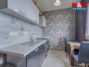 Prodej bytu 2+1, Habartov, Čs. armády, 51 m2