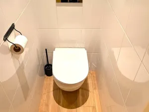 Prodej bytu 3+kk, Praha - Kobylisy, Klíčanská, 74 m2