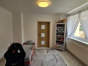 Prodej rodinného domu, Unhošť, Tyršovo náměstí, 93 m2